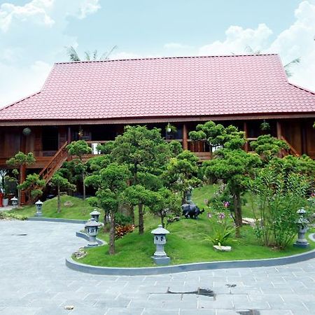 Hoa Nam Hotel Hanoi Exteriör bild