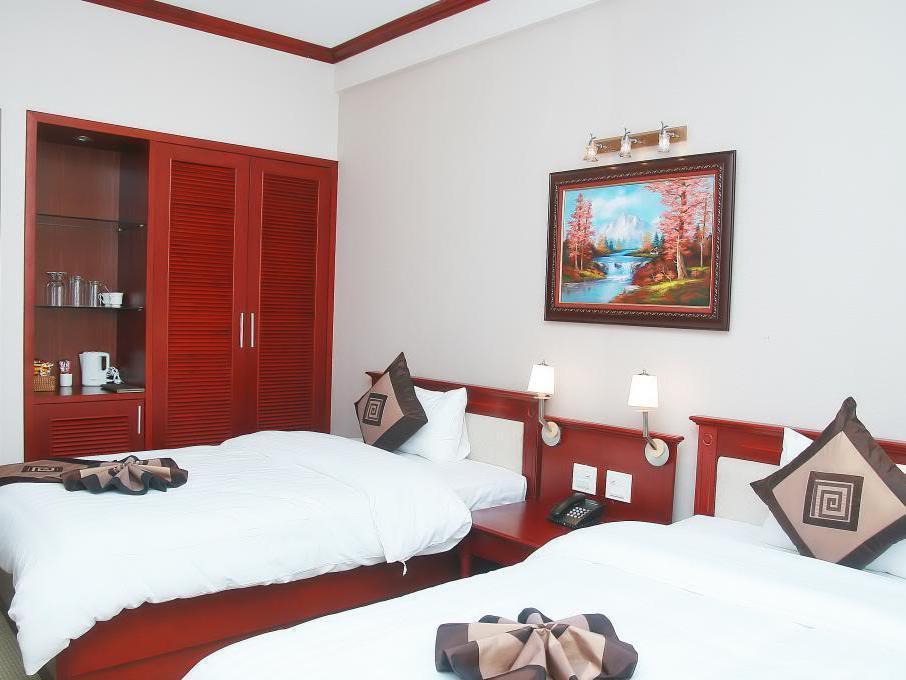 Hoa Nam Hotel Hanoi Exteriör bild