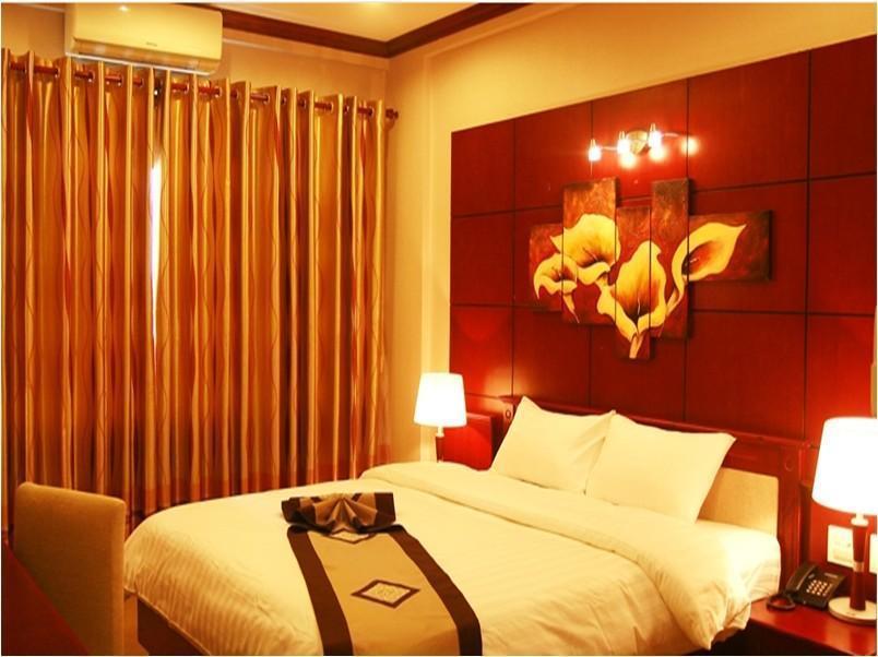 Hoa Nam Hotel Hanoi Exteriör bild